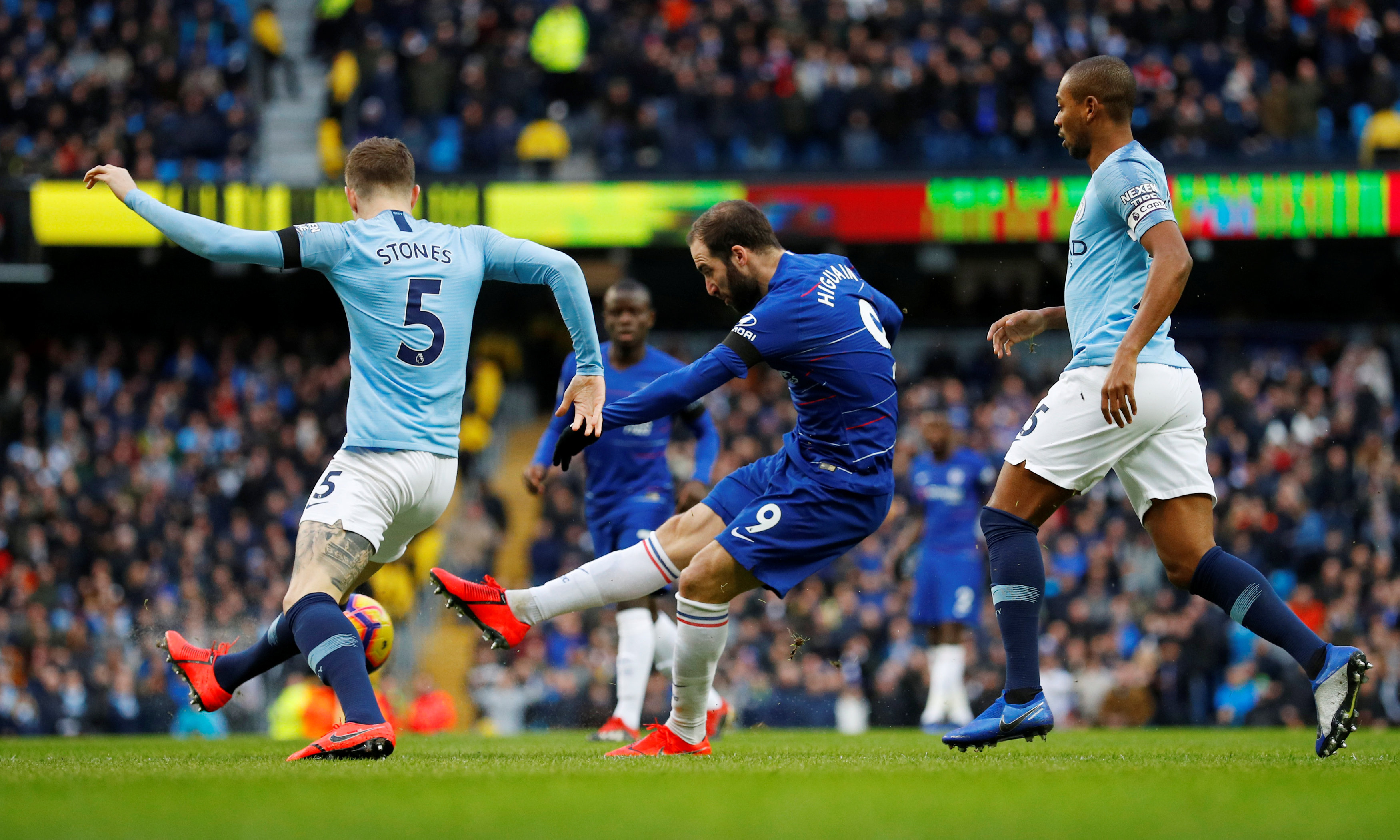 中超：广州队客场1-1战平浙江队