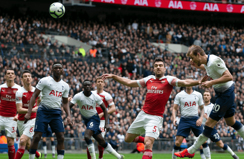 巴索戈：仍难以置信17年非洲杯夺冠，盼再添一颗冠军星（巴索戈：2017非洲杯封王仍如梦，盼再添一颗冠军星）