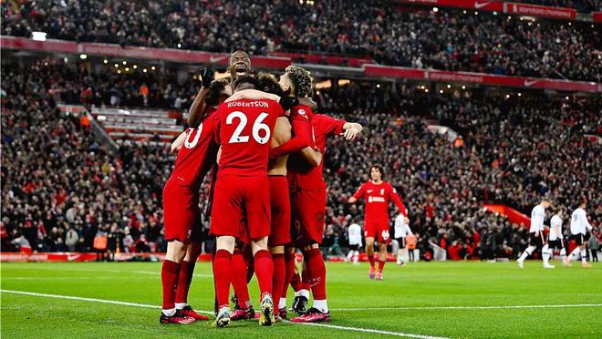 博洛尼亚门将斯科鲁普斯基：守门员首先必须会扑救，脚法其次