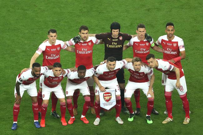 16年后首战!枪手盼延续不败神话 或1-1平巴黎（相隔16年再战，阿森纳盼续不败纪录 或与巴黎战成1-1）