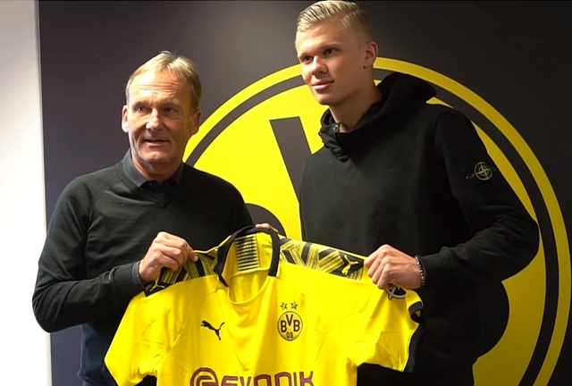 英超本周最佳阵容：曼城三人表现出色，但布鲁诺抢尽风头