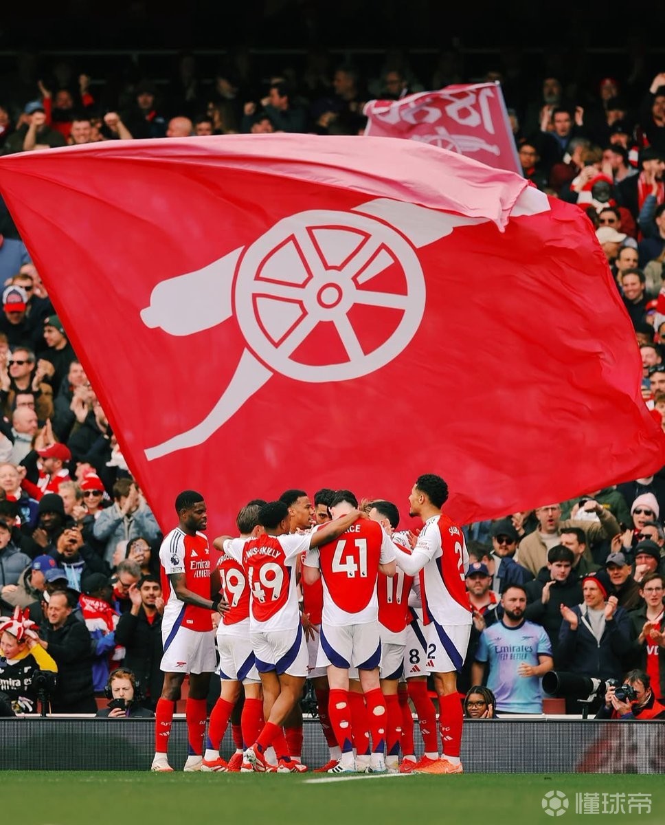 因抱怨染黄，内马尔：裁判不仅水平差，傲慢的态度也令人作呕